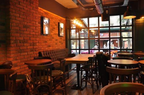 Corner Park - Bornova - 2