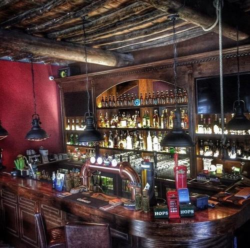 Hops Irish Pub - Alaçatı - 2